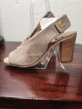Suede Peep-Toe Slingback Block Heel in Taupe